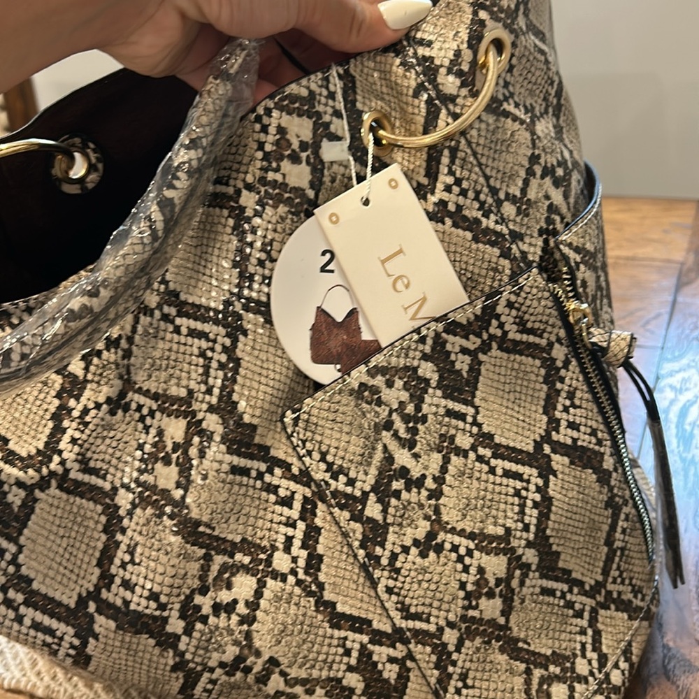 NWT Snake Purse - Picture 4 of 5